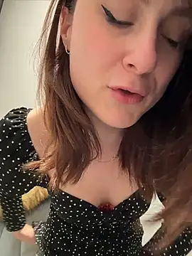 Dina Tease online show from February 7, 2026, 11:14 am