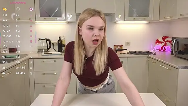 OdetteHarwick online show from February 22, 2026, 6:06 pm