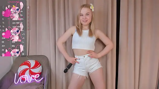 OdetteHarwick online show from March 20, 2026, 6:13 pm