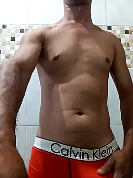 morenogato100 online show from February 20, 2026, 9:54 am