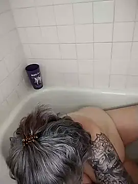 GraceHenderson online show from February 27, 2025, 6:53 pm