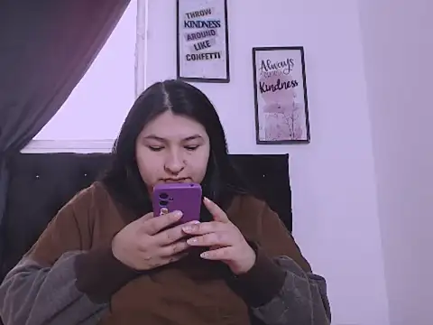  69HONRY online show from October 21, 2025, 1:01 pm