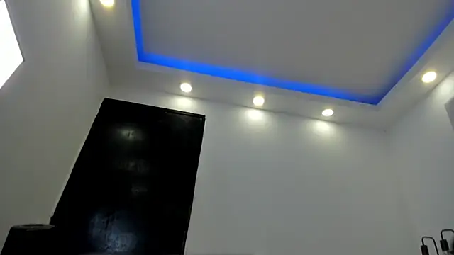 Snapshot of chloe_zulay chatting on February 9, 2026, 3:21 am chloe zulay online show from February 9, 2026, 3:21 am