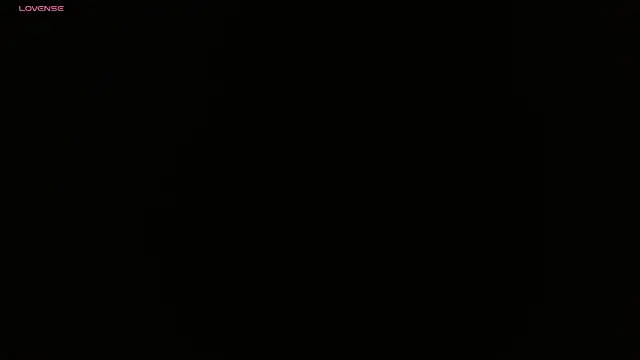 isabela ferrer  online show from December 4, 2025, 1:42 pm