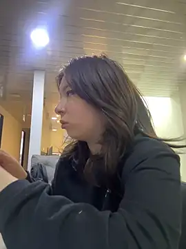 Kailin darck1 online show from December 19, 2024, 5:18 pm