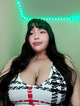 jacksyangeel2 online show from April 6, 2026, 1:03 am