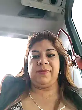 Laura-Hernandez online show from January 2, 2025, 8:24 pm