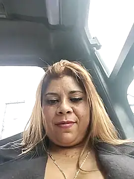 Laura-Hernandez online show from March 1, 2025, 6:00 pm