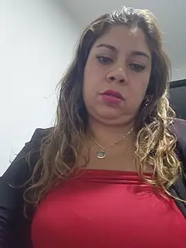 Laura-Hernandez online show from July 20, 2026, 2:04 am