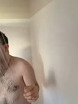 Yann 18 online show from March 16, 2026, 12:27 am