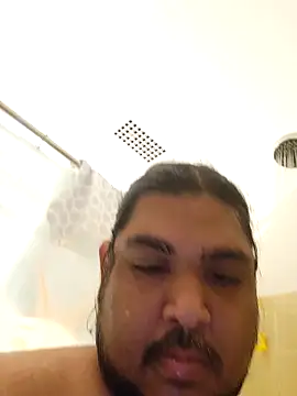 Snapshot of lillydean2024 chatting on April 12, 2026, 12:37 am lillydean2024 online show from April 12, 2026, 12:37 am