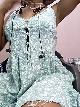 Snapshot of Ananya_34 chatting on February 17, 2025, 3:47 am Ananya 34 online show from February 17, 2025, 3:47 am