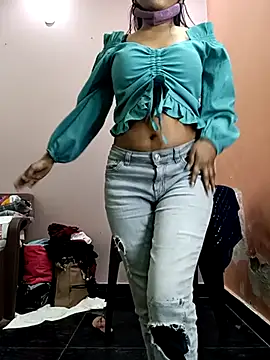 Snapshot of Ananya_34 chatting on March 5, 2025, 10:00 am Ananya 34 online show from March 5, 2025, 10:00 am