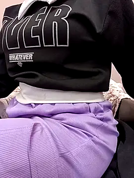 Snapshot of Ananya_34 chatting on March 10, 2025, 9:43 am Ananya 34 online show from March 10, 2025, 9:43 am