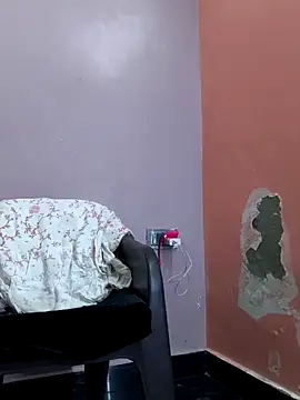 Snapshot of Ananya_34 chatting on October 21, 2025, 3:29 am Ananya 34 online show from October 21, 2025, 3:29 am