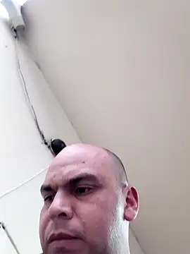 Snapshot of Camilo-31RI chatting on February 28, 2026, 11:11 am Camilo-31RI online show from February 28, 2026, 11:11 am