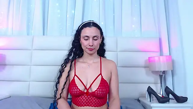 MafeeRoss online show from January 13, 2025, 6:49 pm