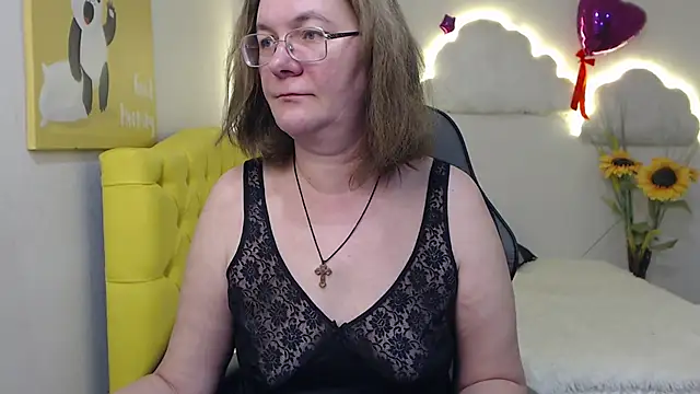 HolyMilfa online show from February 9, 2025, 1:56 pm