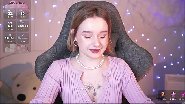 AdeleLoomis online show from January 11, 2025, 11:24 pm