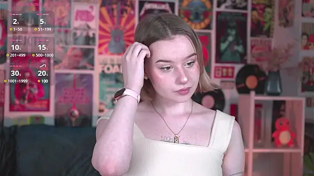 AdeleLoomis online show from February 18, 2025, 8:49 am