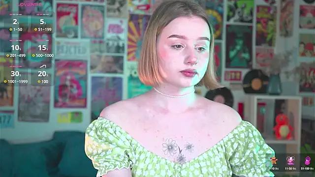 AdeleLoomis online show from February 22, 2025, 5:44 am