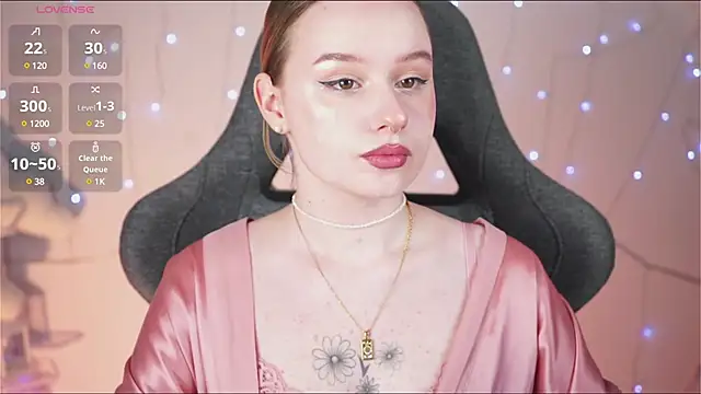 AdeleLoomis online show from February 26, 2025, 5:42 am