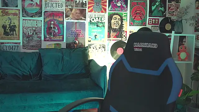 AdeleLoomis online show from March 4, 2025, 2:06 am