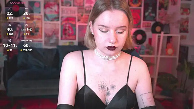 AdeleLoomis online show from March 5, 2025, 2:14 am