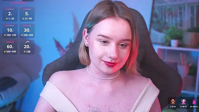 AdeleLoomis online show from March 11, 2025, 8:41 am