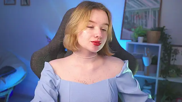 AdeleLoomis online show from March 12, 2025, 2:09 am