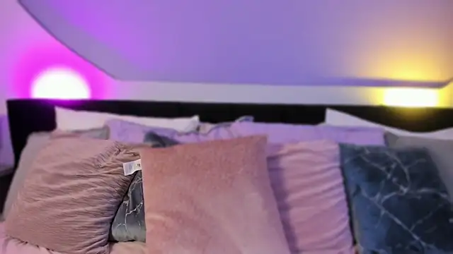 Lilou albrecht online show from February 16, 2026, 7:54 pm