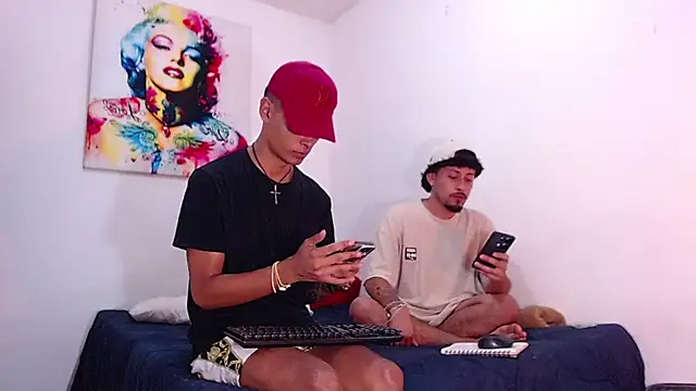 Snapshot of enjoy_vibes chatting on November 9, 2025, 10:41 pm enjoy vibes online show from November 9, 2025, 10:41 pm