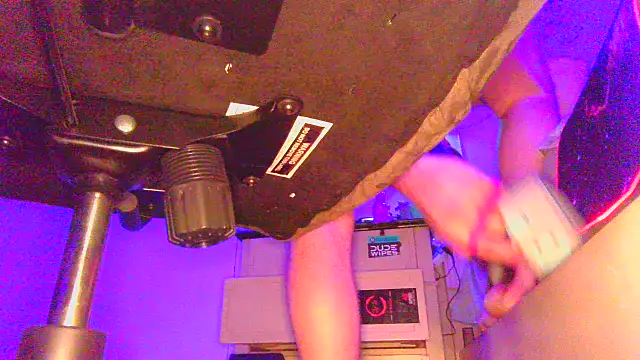 BRONZE20K online show from February 4, 2025, 9:28 am