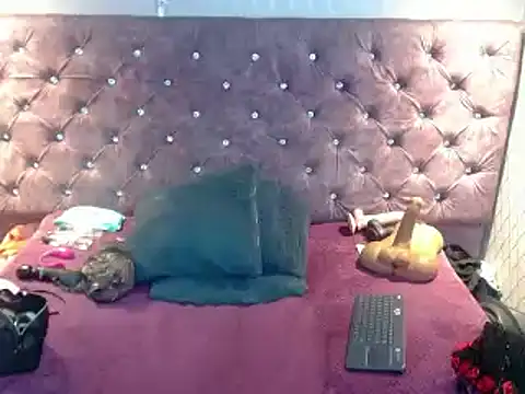 VALENTINA3x online show from January 24, 2025, 3:32 am