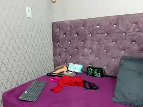 VALENTINA3x online show from March 6, 2025, 3:13 am