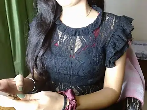 Snapshot of Your_Angel143 chatting on June 11, 2026, 5:44 pm Your Angel143 online show from June 11, 2026, 5:44 pm