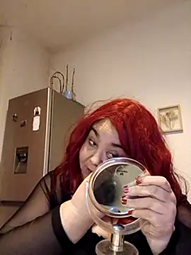 Snapshot of Niny84 chatting on January 12, 2025, 5:54 pm Niny84 online show from January 12, 2025, 5:54 pm