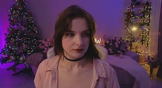 Snapshot of -Kottyaa- chatting on December 23, 2024, 10:10 am -Kottyaa- online show from December 23, 2024, 10:10 am