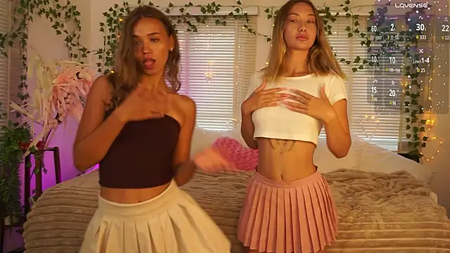 lexicoyy  online show from February 27, 2026, 5:18 am