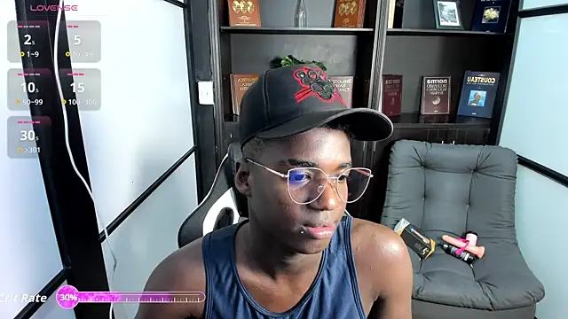 aydanColeman online show from September 19, 2025, 8:31 pm