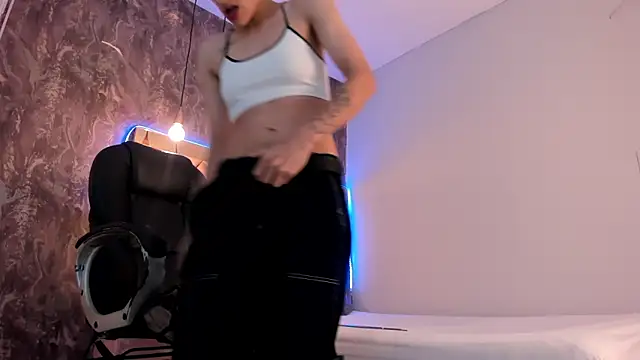 megan 100 online show from February 27, 2025, 6:31 pm