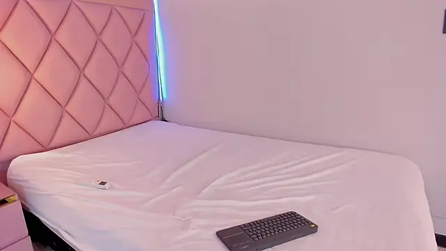 megan 100 online show from March 14, 2025, 10:05 pm