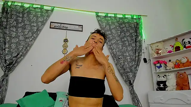 megan 100 online show from September 24, 2025, 6:55 pm