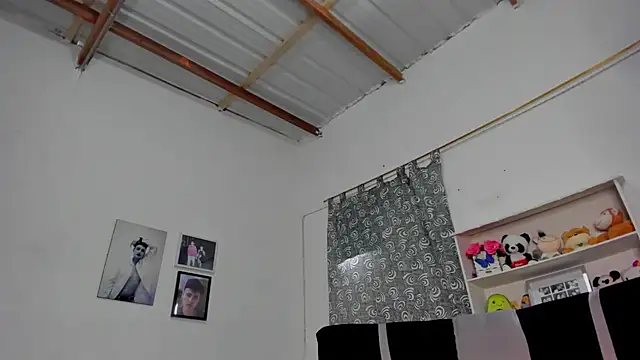 megan 100 online show from October 27, 2025, 6:45 pm