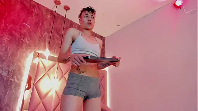 megan 100 online show from April 10, 2026, 7:07 pm