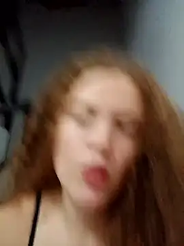 Mia fooxx  online show from January 17, 2026, 12:48 am