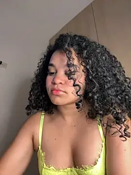 Lucy wilson5 online show from December 23, 2024, 3:40 am