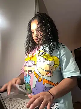 Lucy wilson5 online show from February 4, 2025, 5:10 am