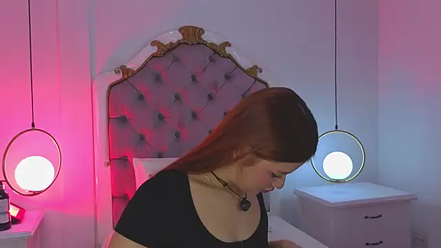  ambar Adamss online show from November 20, 2025, 11:21 am