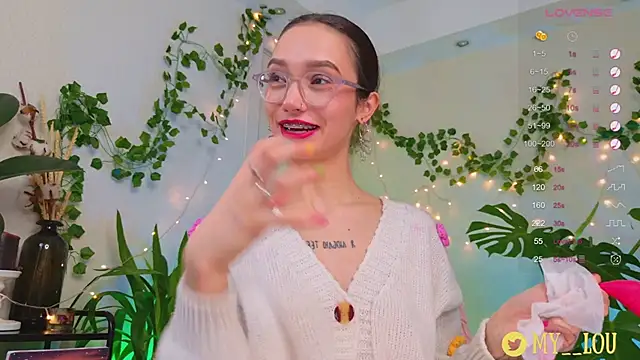 MyLou  online show from January 18, 2025, 4:53 pm